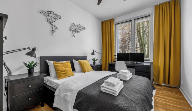 Bachmacka Modern Chic Apartment