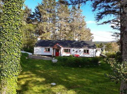 Back2Roots - Beautifully Restored Cottage, Doochary