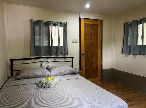 Backpackers & Event Lounge