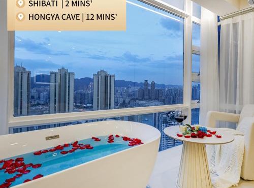 Baihong Sky View Studio with Deep Soak Tub - Jiefangbei Center