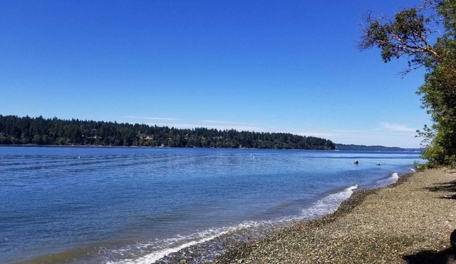 Bainbridge Island Pebble Garden Villa Waterfront