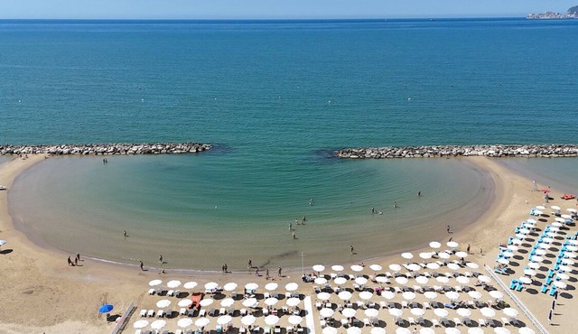 Bajamar Beach Hotel