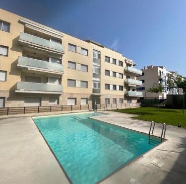 Bajo del Montsià con Piscina