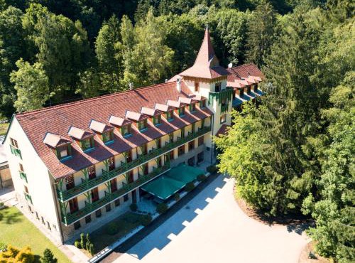 Bakony Hotel