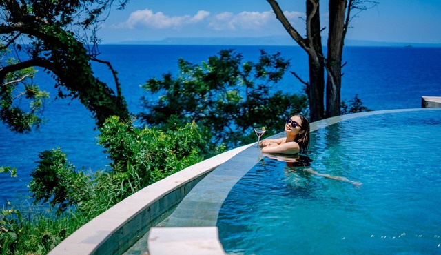 Bali Cliff Glamping