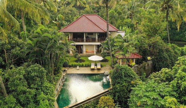 Bali's Finest, Luxurious Villa Tunjung with Private Pool&Staff in Unspoiled Bali