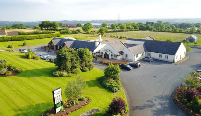 Ballymac Hotel