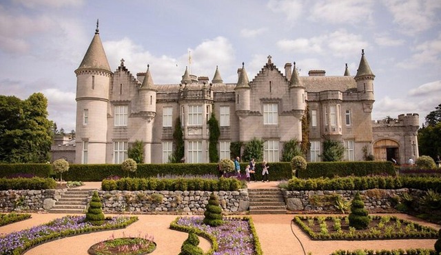 Balmoral Castle, Pitlochry, Ballater Private Tour from Edinburgh