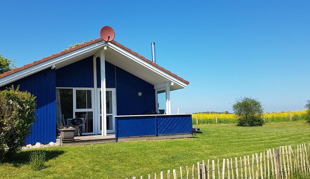 Baltic Sea bungalow Feldblick, lake, forest and much more.