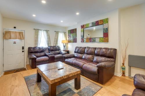 Baltimore Townhome Near Oriole Park w/A/C!