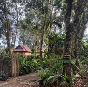 Bamboo Hideaway Resort
