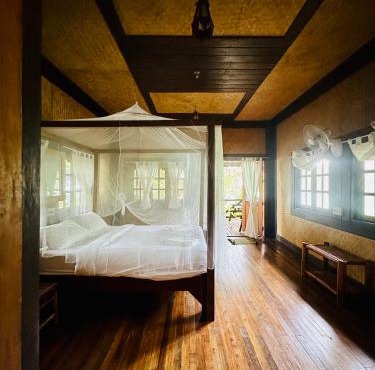 Bambu Huts
