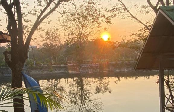 Ban Lake View