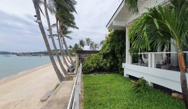 Ban Mok Talay Beachfront Villa