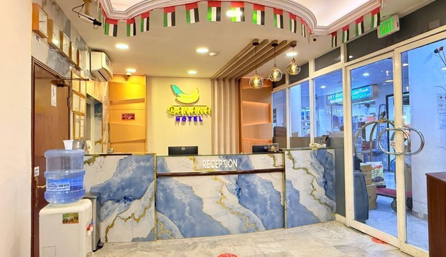 Banana Hotel