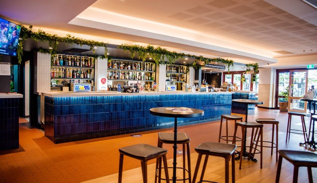 Bankstown Hotel