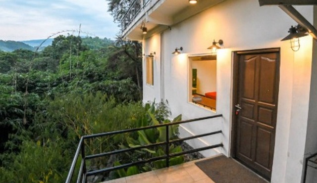 Bantal Guling Villa Bandung