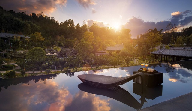 Banyan Tree Tengchong