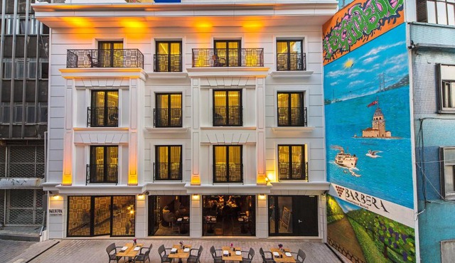 Barbera Hotel