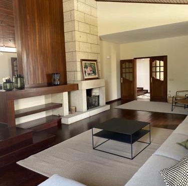 Barcelos Residence Living