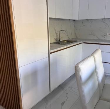 BarDeluxe