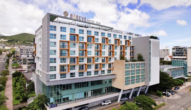 Bareve Hotel