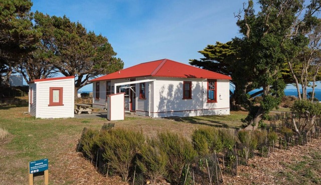 Baring Head Assistant Lightkeeper`s Cottage