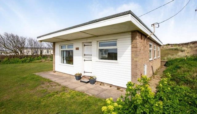 Barley Break - Beach Cottage