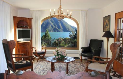 Barony romantic-residence