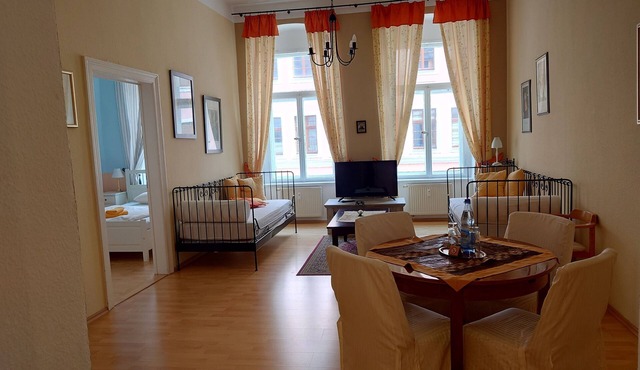Baroque house apartment 1st floor with French bed - Baroque house apartment