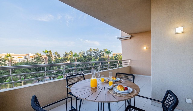 Barracuda Oura Dream Apartment by Dreamplaces