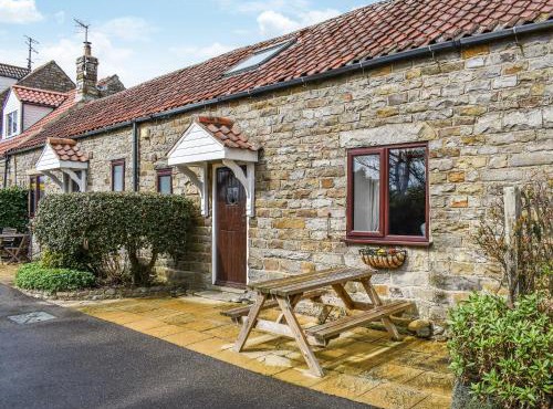 Bartlett's Barn- Uk38276