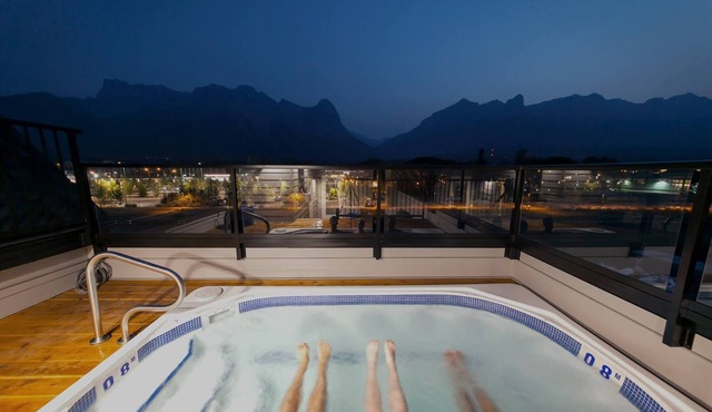 Basecamp Resorts Canmore I Six Bedroom Apartment