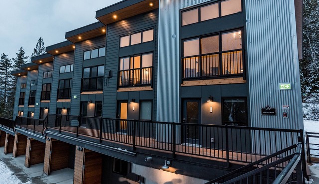 Basecamp Resorts Revelstoke I Five Bedroom Suite