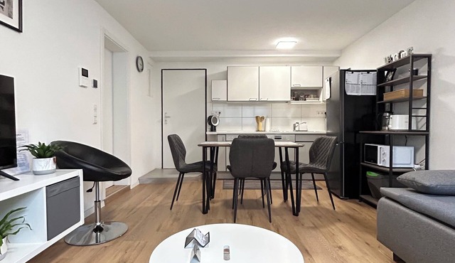 Basement apartment | Modern | Netflix | Parking space