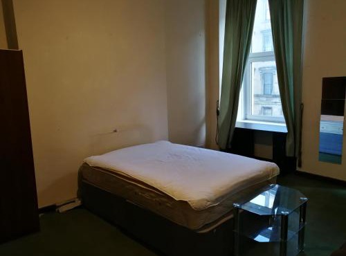 Basic 3 Bedroom Full Apartment
