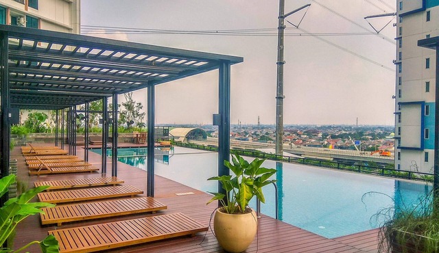 Basic Studio Near Station At Lrt City Bekasi Apartment