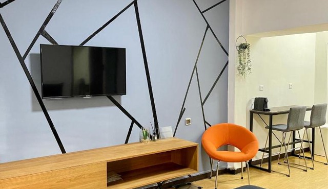 Bat Galim BEACH- Mirror apartment