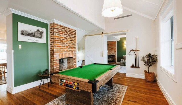 Bathurst Lodge Historic Modern Retreat w Alfresco