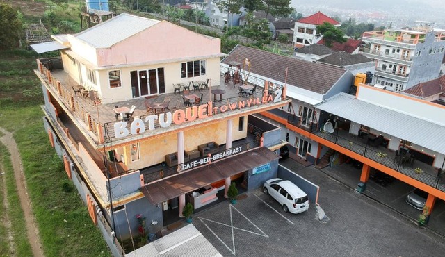 Batuque Town Villa 2