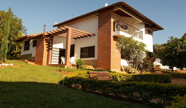 Baviera Gold House – Comfort and Colonial Charm in the Heart of Barichara