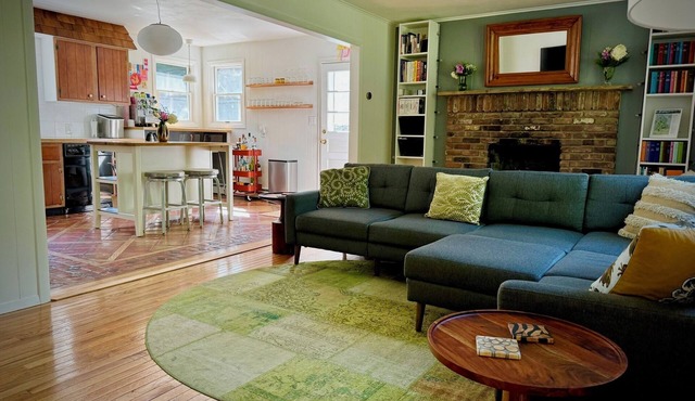 Bay Access Cottage + Pilates Gym