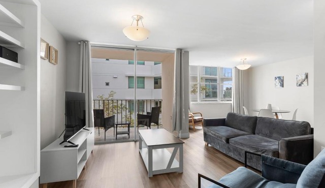 Bay Harbor Sunset Apt 3B