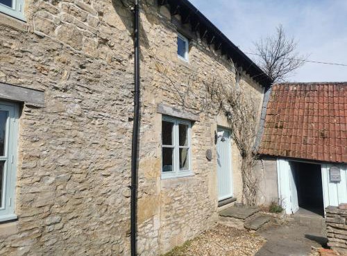 Bay Tree Cottage near Bath & Bristol - sleeps 5