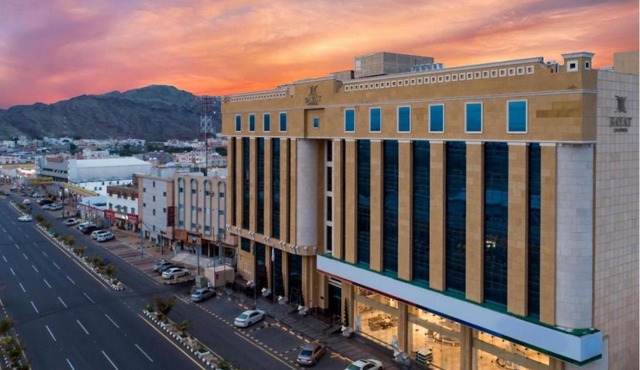 Bayat Suites