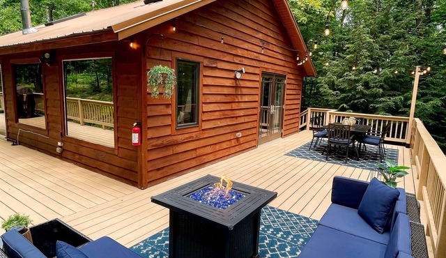 Bayfield Fruit Loop Retreat -2 Cottages