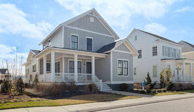 Bayside Home with Private Beach & Resort Amenities