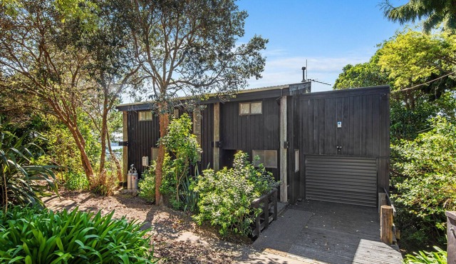 Bayview Beauty - Helena Bay Holiday Home