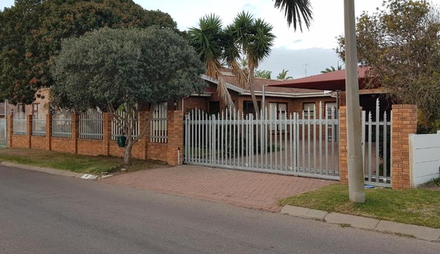 Bayview Selfcatering Apartment