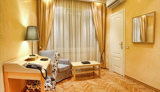"BBCORSOTRIESTE" - Bed and Breakfast di Emanuele Mazza